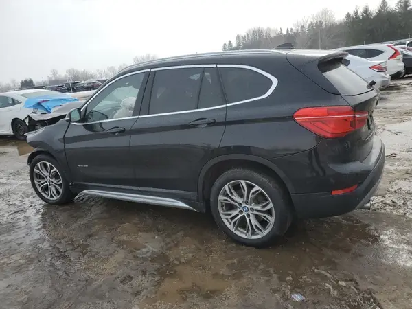 WBXHT3C35J5F89655 2018 BMW X1 - Image 2