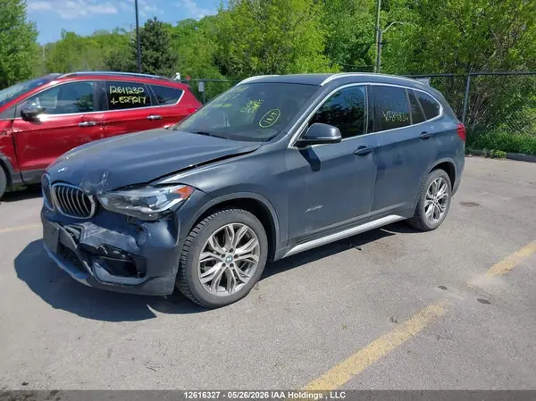 WBXHT3C35J5F89834 2018 BMW X1 - Image 2