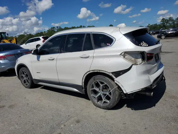 WBXHT3C35J5F92376 2018 BMW X1 - Image 2