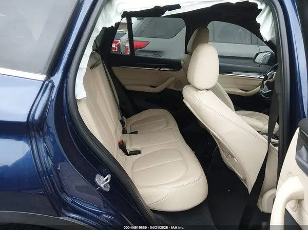 WBXHT3C35J5K21554 2018 BMW X1 - Image 8
