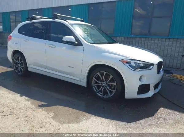 WBXHT3C35J5K22543 2018 BMW X1 - Image 1