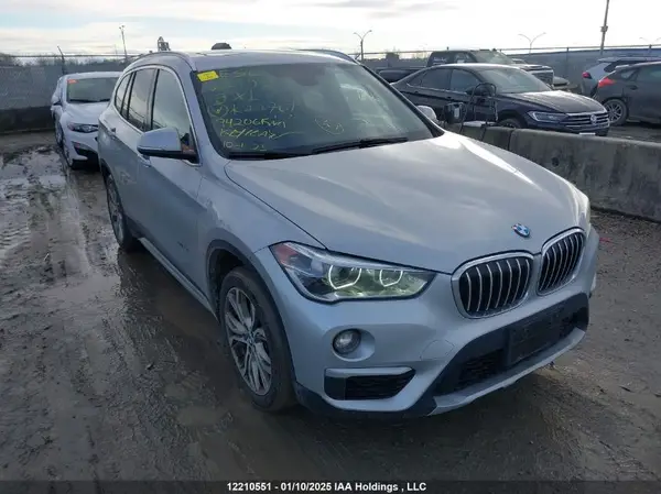 WBXHT3C35J5K22767 2018 BMW X1 - Image 1