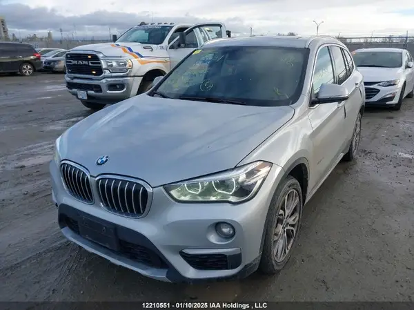 WBXHT3C35J5K22767 2018 BMW X1 - Image 2