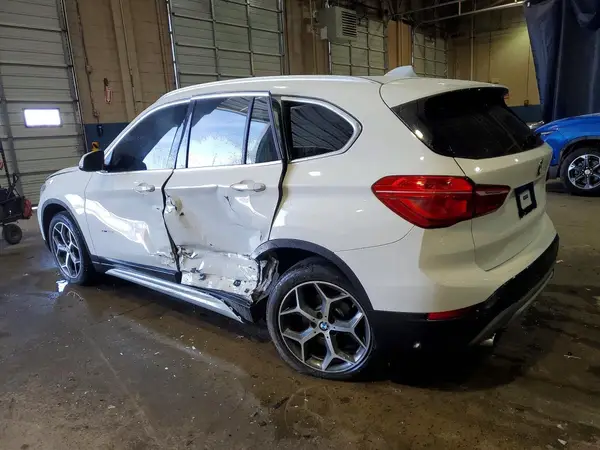 WBXHT3C35J5K23370 2018 BMW X1 - Image 2