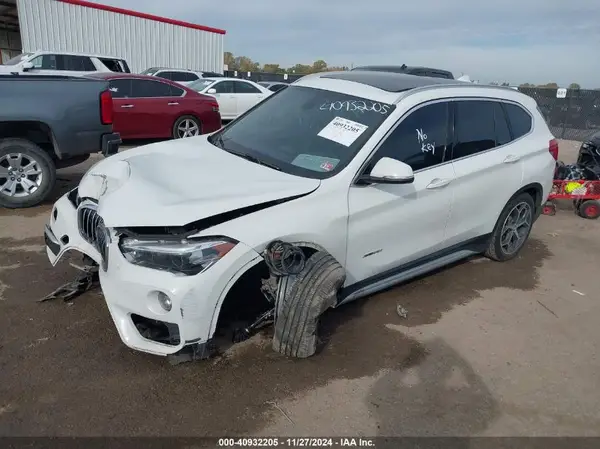 WBXHT3C35J5K24695 2018 BMW X1 - Image 2
