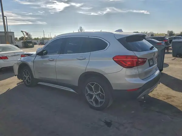WBXHT3C35J5K25636 2018 BMW X1 - Image 2