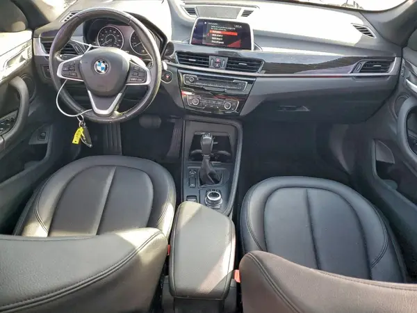WBXHT3C35J5K25636 2018 BMW X1 - Image 8