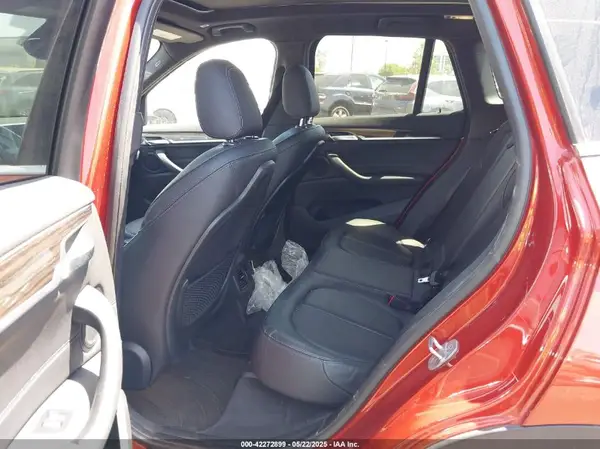 WBXHT3C35J5K29069 2018 BMW X1 - Image 8