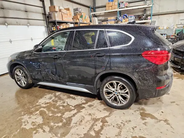 WBXHT3C35J5L25476 2018 BMW X1 - Image 2