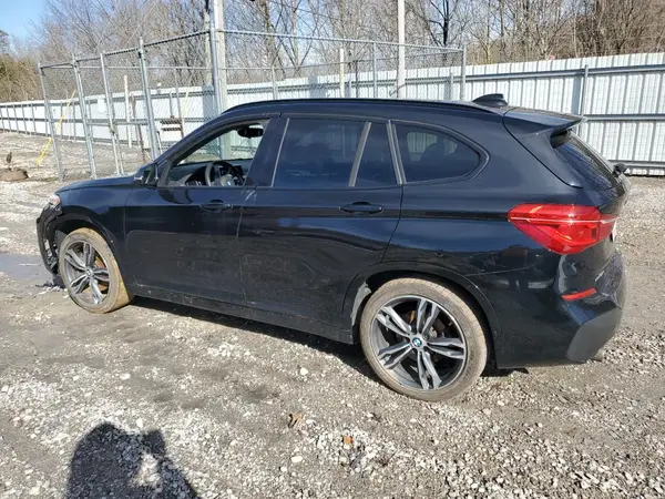 WBXHT3C35J5L27034 2018 BMW X1 - Image 2