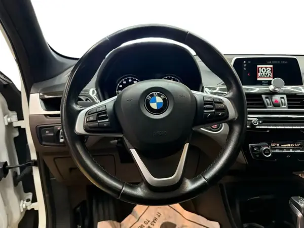 WBXHT3C35J5L28006 2018 BMW X1 - Image 8
