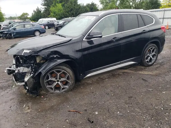 WBXHT3C35J5L28524 2018 BMW X1 - Image 1