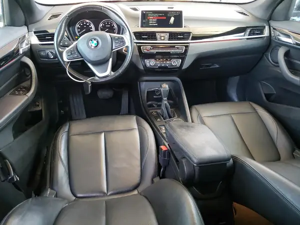 WBXHT3C35J5L33965 2018 BMW X1 - Image 8