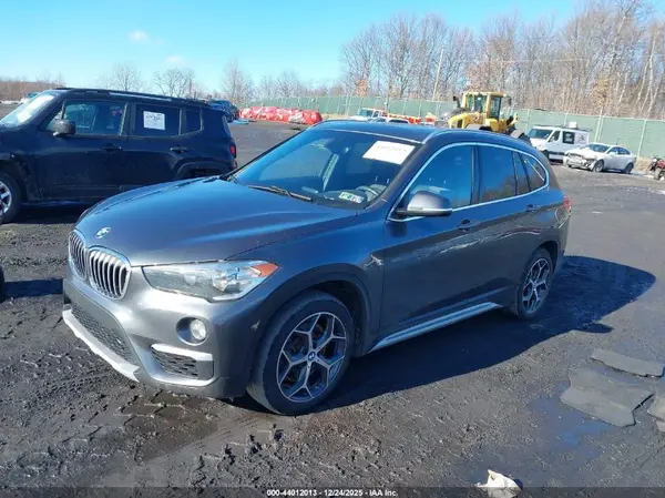 WBXHT3C35J5L34663 2018 BMW X1 - Image 2