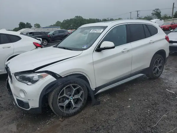 WBXHT3C35J5L34808 2018 BMW X1 - Image 1