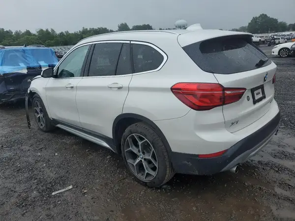 WBXHT3C35J5L34808 2018 BMW X1 - Image 2