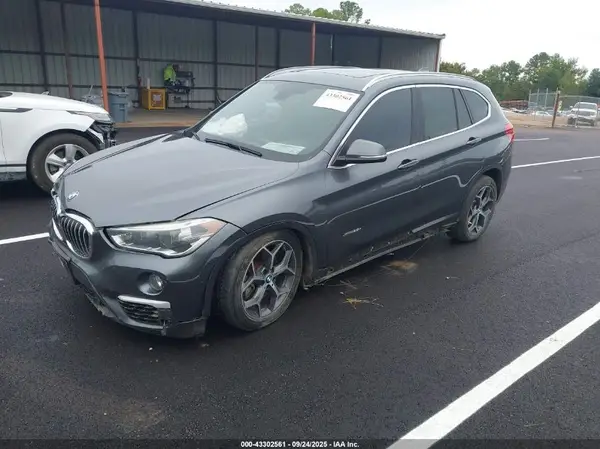 WBXHT3C36G5E49901 2016 BMW X1 - Image 2
