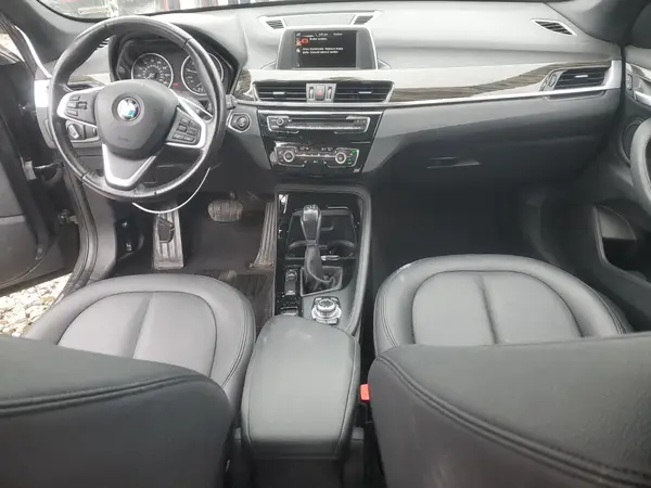 WBXHT3C36G5E50210 2016 BMW X1 - Image 8