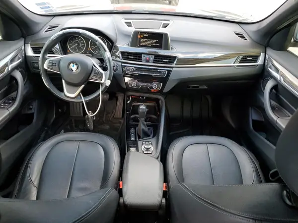 WBXHT3C36G5E50725 2016 BMW X1 - Image 8