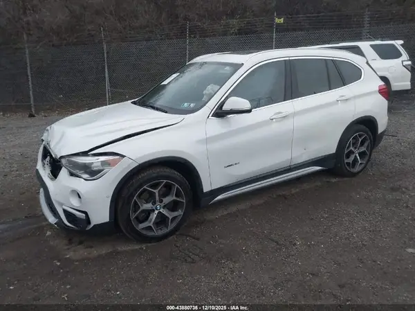 WBXHT3C36G5E55276 2016 BMW X1 - Image 2