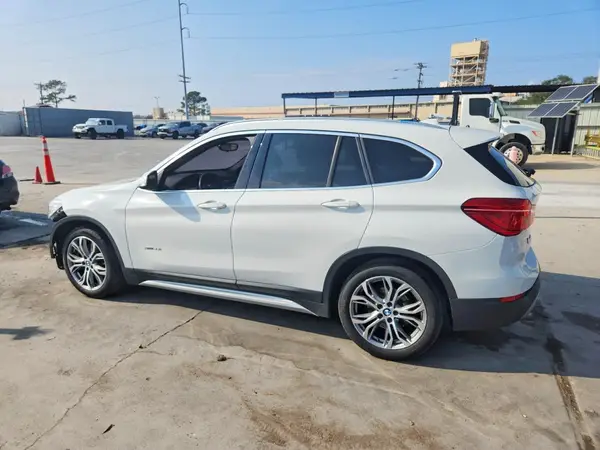 WBXHT3C36G5F65714 2016 BMW X1 - Image 2
