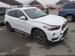 WBXHT3C36GP881678 2016 BMW X1