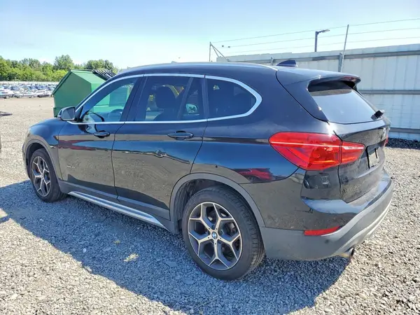 WBXHT3C36GP881986 2016 BMW X1 - Image 2