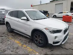 WBXHT3C36GP882801 2016 BMW X1