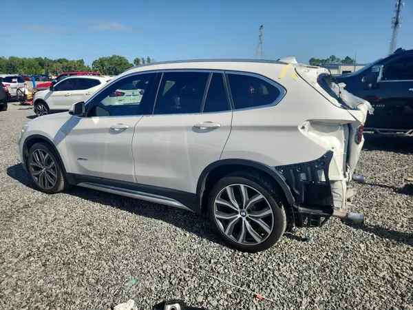 WBXHT3C36GP882815 2016 BMW X1 - Image 2