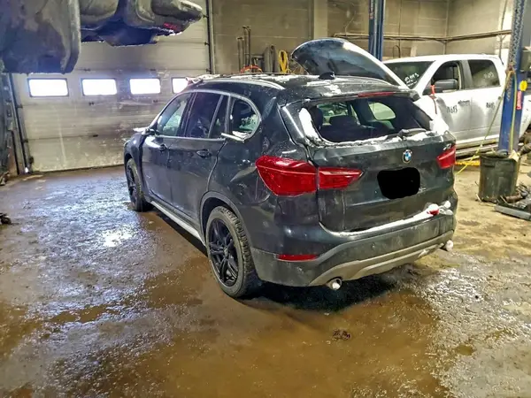 WBXHT3C36GP883205 2016 BMW X1 - Image 2
