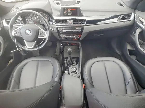 WBXHT3C36GP883690 2016 BMW X1 - Image 8