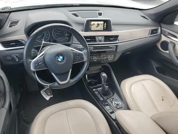WBXHT3C36GP884502 2016 BMW X1 - Image 8
