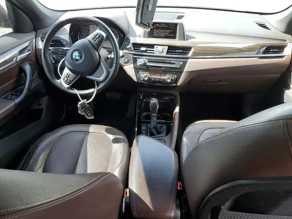 WBXHT3C36GP885519 2016 BMW X1 - Image 8