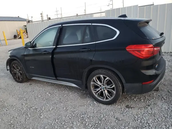 WBXHT3C36GP887772 2016 BMW X1 - Image 2