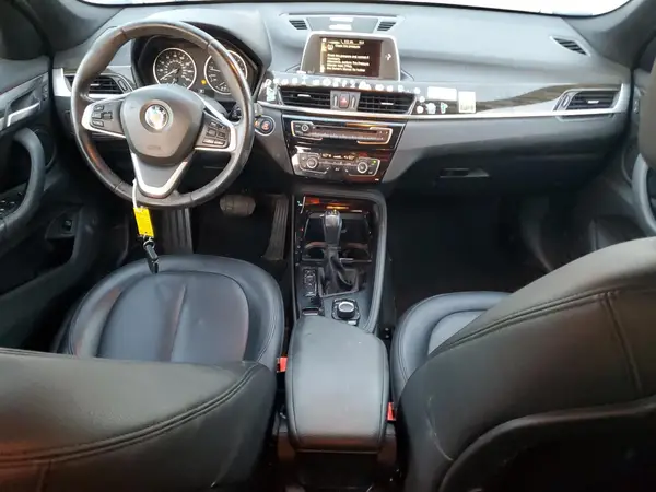 WBXHT3C36GP887772 2016 BMW X1 - Image 8