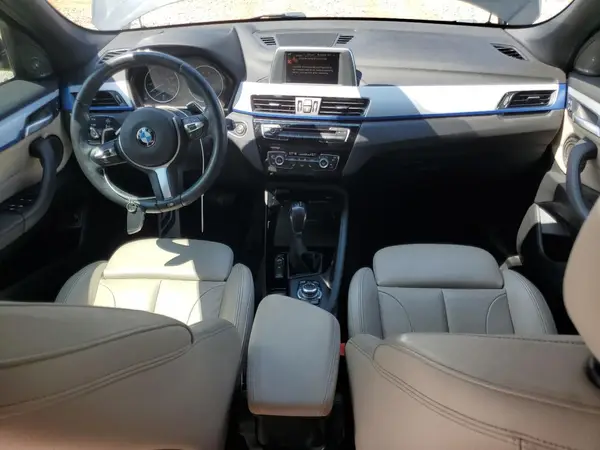 WBXHT3C36GP888887 2016 BMW X1 - Image 8