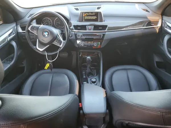 WBXHT3C36GP889747 2016 BMW X1 - Image 8