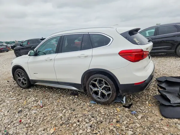 WBXHT3C36GP889845 2016 BMW X1 - Image 2