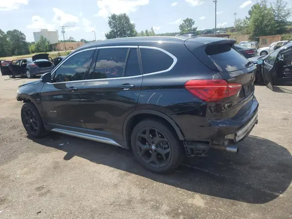WBXHT3C36H5F67884 2017 BMW X1 - Image 2