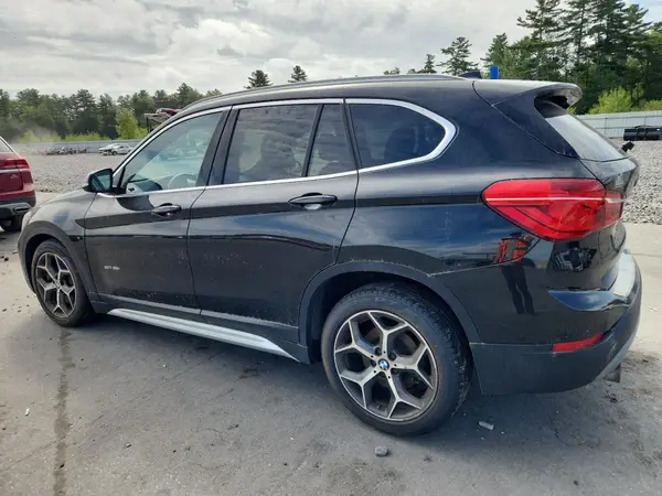WBXHT3C36H5F70459 2017 BMW X1 - Image 2
