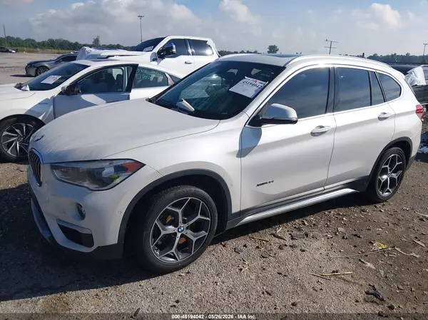 WBXHT3C36H5F71367 2017 BMW X1 - Image 2