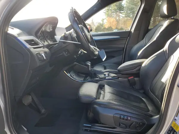 2017 BMW X1 auction photo 7
