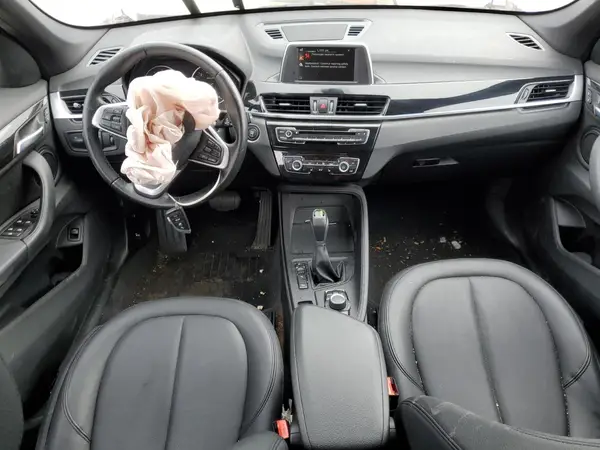 WBXHT3C36H5F74088 2017 BMW X1 - Image 8