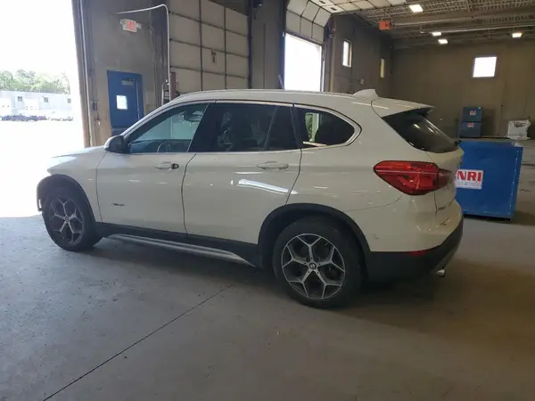 WBXHT3C36H5F75824 2017 BMW X1 - Image 2