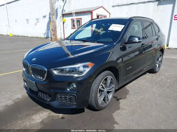 WBXHT3C36H5F76858 2017 BMW X1 - Image 2