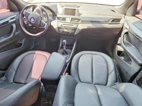 WBXHT3C36H5F77590 2017 BMW X1 - Image 8