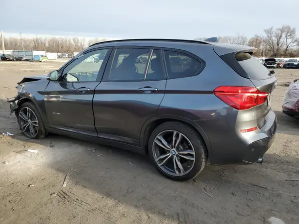 WBXHT3C36H5F79193 2017 BMW X1 - Image 2