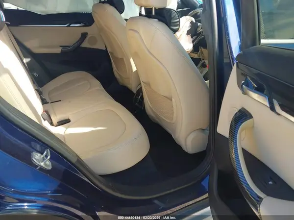 WBXHT3C36H5F79243 2017 BMW X1 - Image 8