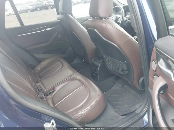 WBXHT3C36H5F80358 2017 BMW X1 - Image 8