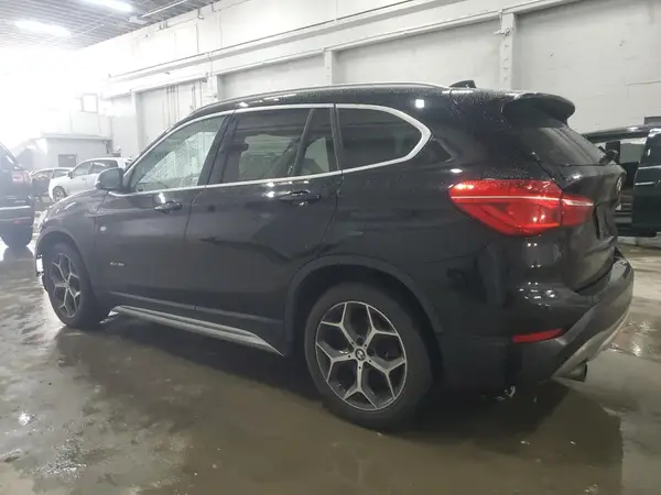 WBXHT3C36H5F80649 2017 BMW X1 - Image 2